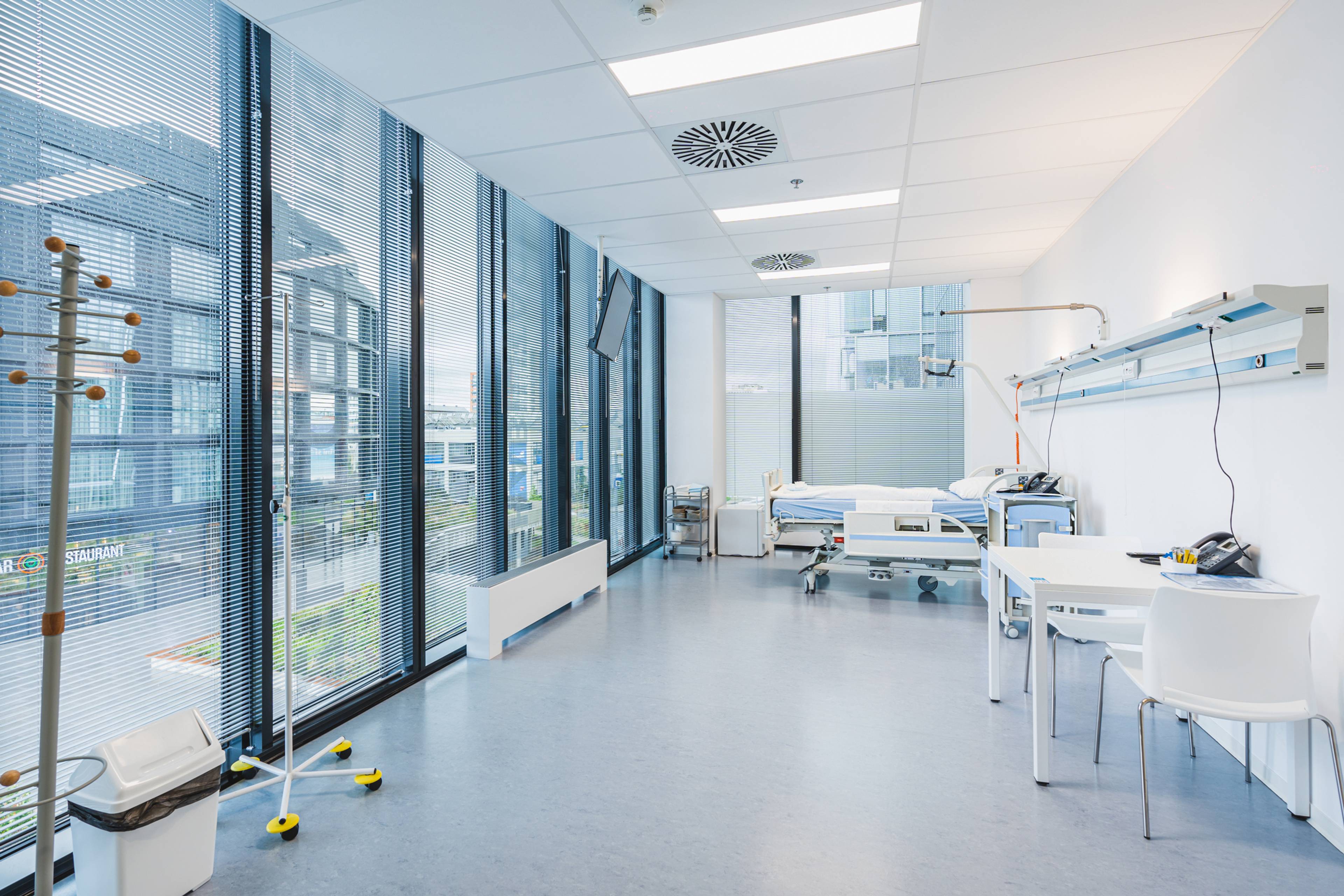 Gastric Balloons Photogallery - hospitalisation