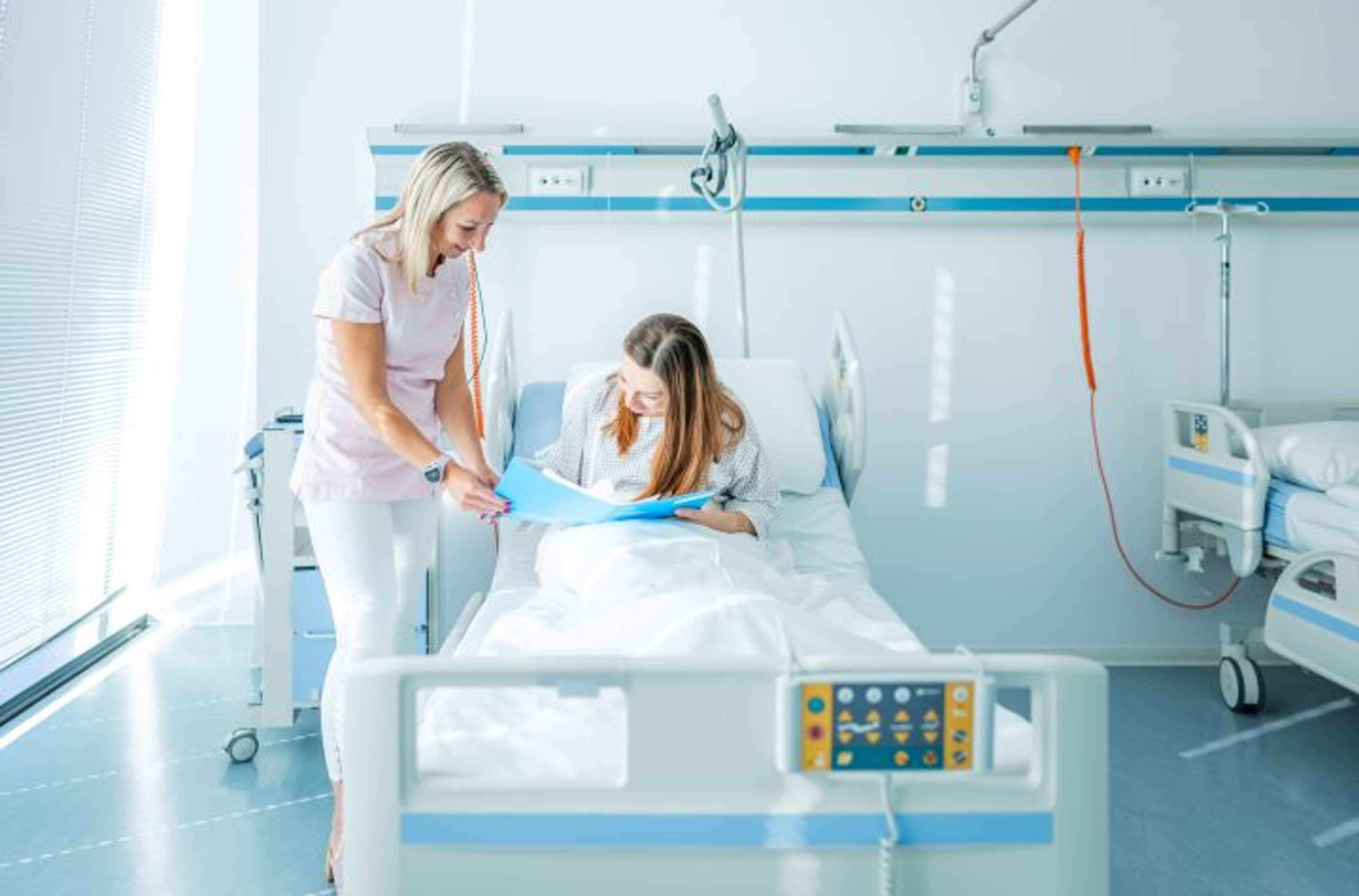 Lůžkové oddělení kliniky ISCARE, komfortní jednolůžkové a dvoulůžkové pokoje